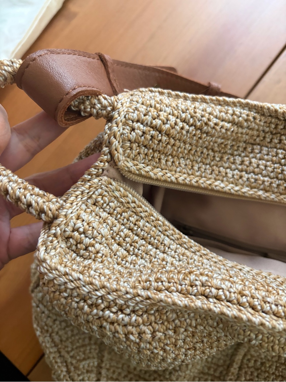 The Sak Los Feliz Bamboo Static Woven Shoulder Bag Adjustable Leather Strap - Picture 7 of 12